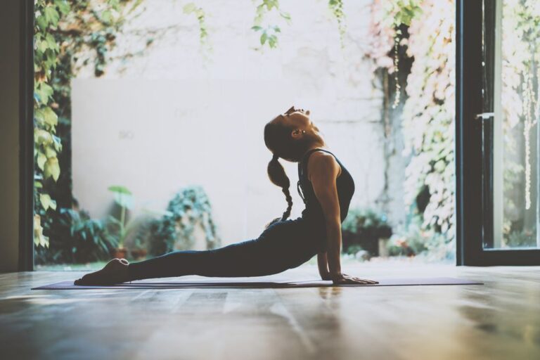 Petualangan Seru Yoga for Beginners ala Kamar Kos!